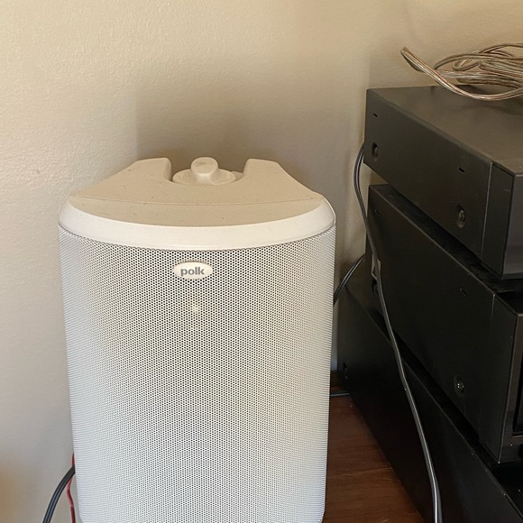 Speakers - Picture 2 of 2